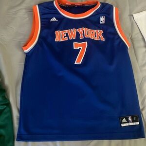 Carmelo Anthony jersey, youth large, never been worn